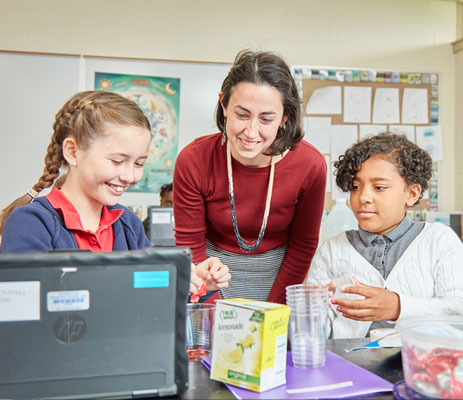 Students preparing for Science Fair at Renbrook School