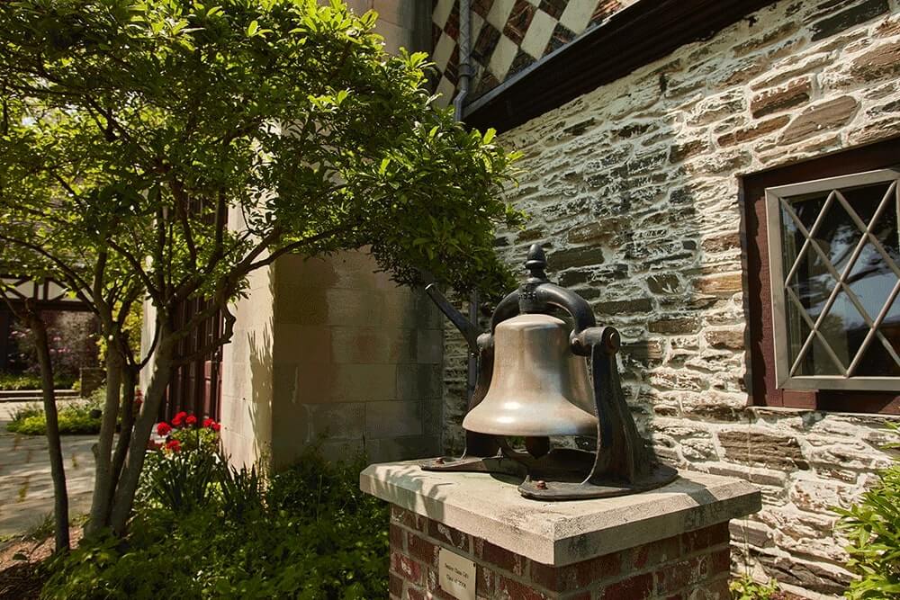 Bell at Renbrook School