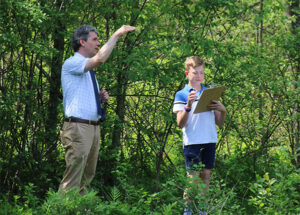 Grade 7 science project at the Renbrook pond