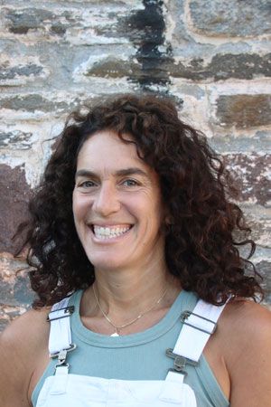 faculty member art teacher