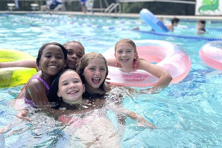 5-girls-in-pool-main-page 5 girls in pool